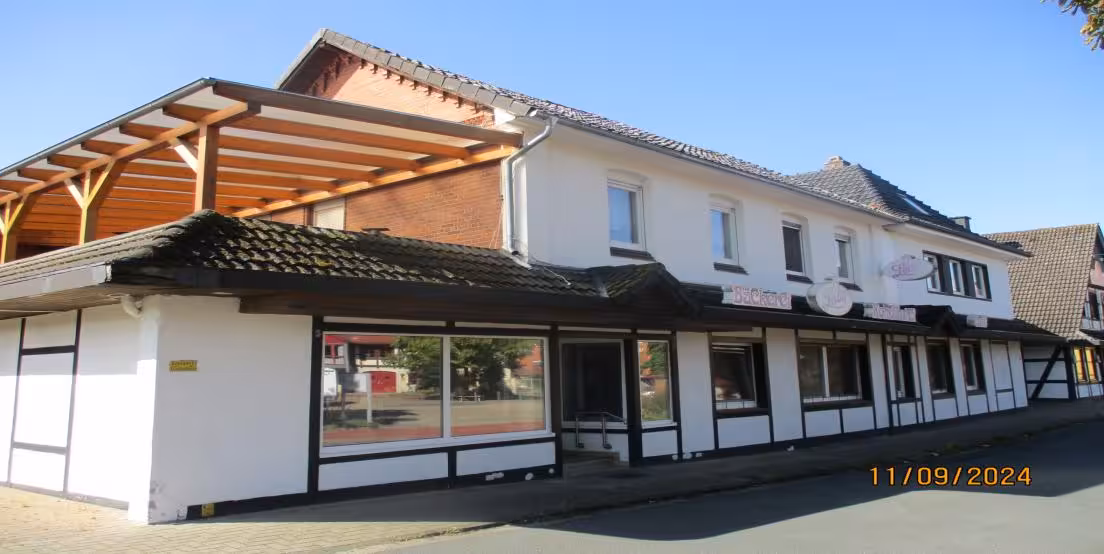 Wohn-/Geschäftshaus in Uchte - Bild 1