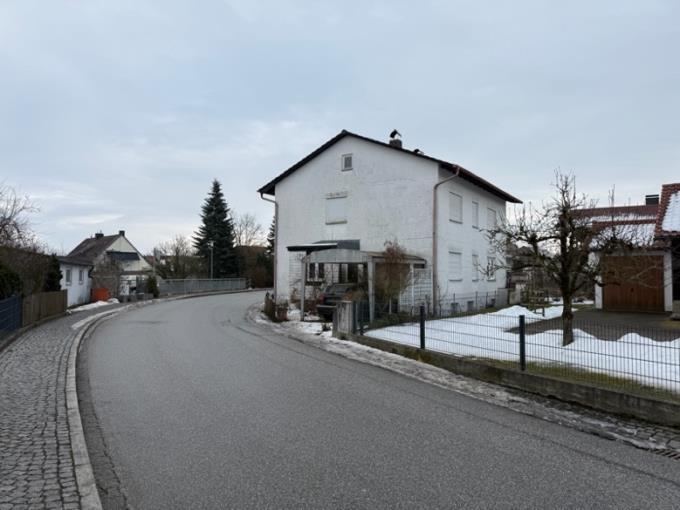 Zweifamilienhaus in Oberpöringermoos - Bild 2