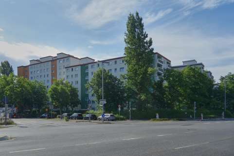 Kfz-Stellplatz in Dietzenbach - Bild 3