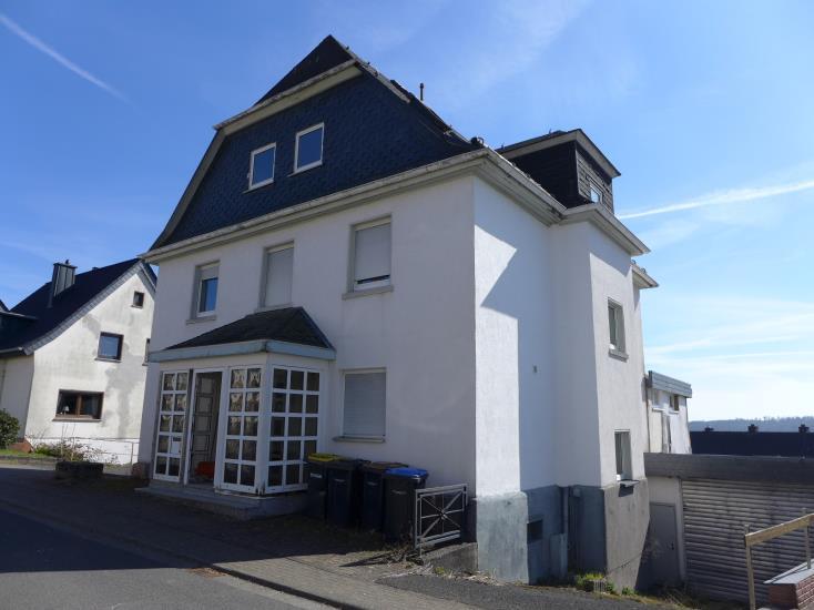 Einfamilienhaus, Garage in Nenderoth - Bild 2