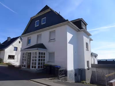 Einfamilienhaus, Garage in Hauptstraße 25, 35753 Greifenstein, Nenderoth - Bild 2