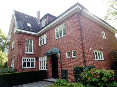 Wohnungseigentum (Stadtvilla) in Alte Landstraße 260, 22391 Hamburg - Bild 1