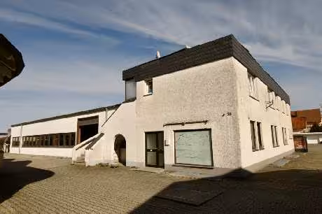 Einfamilienhaus, Gewerbeeinheit (z.B. Laden, Büro) in Königsbrunn - Bild 4
