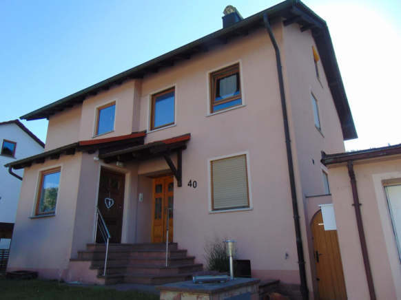 Zweigeschossiges Zweifamilienwohnhaus mit Garage in Gemünden am Main - Bild 4