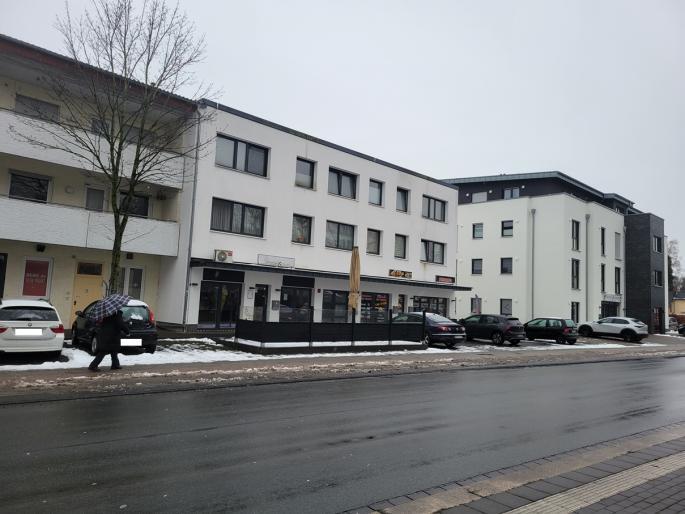 Kfz-Stellplatz, Eigentumswohnung (3 bis 4 Zimmer) in Paderborn - Bild 1