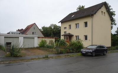 Zweifamilienhaus in Bahnhofstraße 16, 38704 Liebenburg, Othfresen - Bild 1