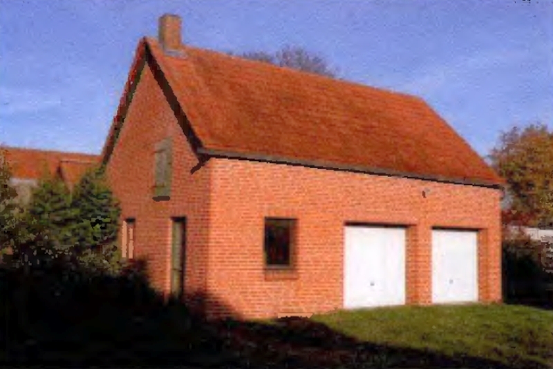 Wohnhaus mit Garagengebäude in Ludwigslust - Bild 2