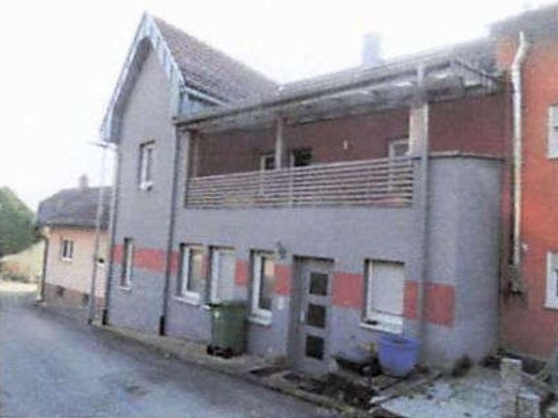Einfamilienhaus (Mittelhaus) in Lobbach - Bild 1