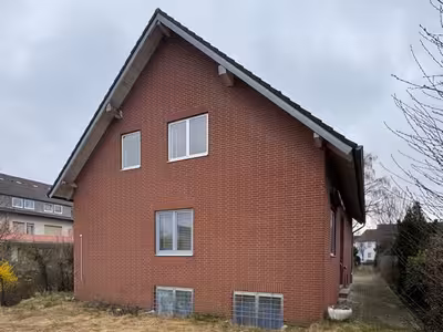 Einfamilienhaus, Doppelgarage in Grüne Straße 14 a, 33175 Bad Lippspringe - Bild 2