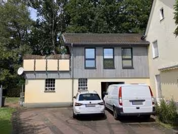 Zweifamilienhaus in Holsener Straße 30, 33154 Salzkotten, Schwelle - Bild 1