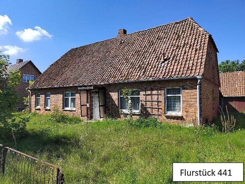 Einfamilienhaus mit 2 Nebengebäuden und Ackerland in Kuhstorf - Bild 4