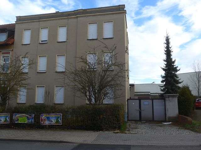 Mehrfamilienhaus in Eisenberg - Bild 1