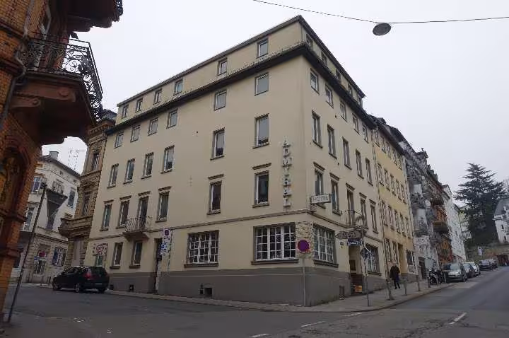 gewerblich genutztes Grundstück in Wiesbaden - Bild 2