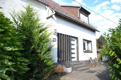Einfamilienhaus in In der Stehl 22, 56729 Ettringen - Bild 2
