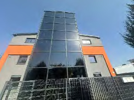 Einfamilienhaus, unbebaute Fläche, Werkstatthalle und Betriebswohnung in Form eines Einfamilienhauses in Roßtal - Bild 3