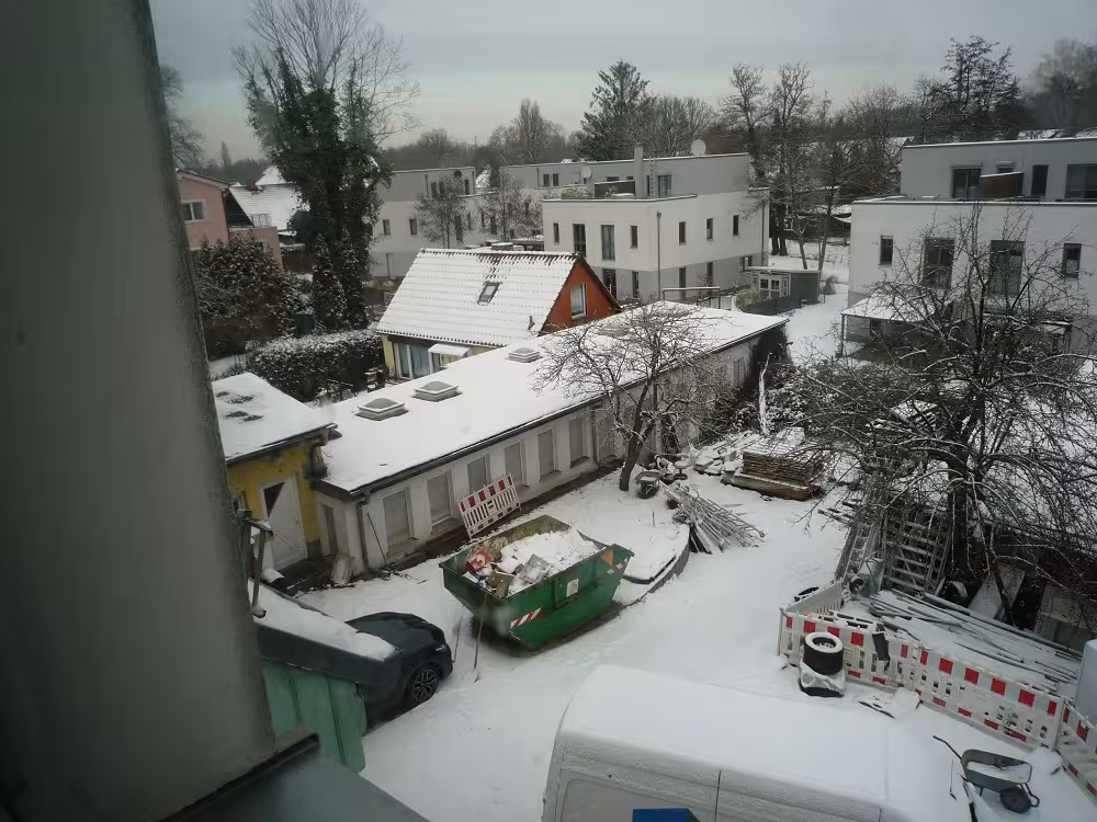 Hinterliegergrundstück mit 1-geschossiger Büroremise, Garage in Berlin - Bild 2
