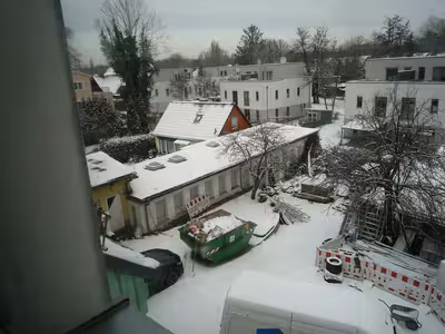Hinterliegergrundstück mit 1-geschossiger Büroremise, Garage in Am Falkenberg 19,20, 12524 Berlin, Altglienicke - Bild 2