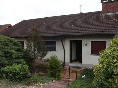 Doppelhaushälfte, mit integrierter Doppelgarage in Am Ruhrländer 2, 45529 Hattingen, Hattingen-Niederwenigern - Bild 2