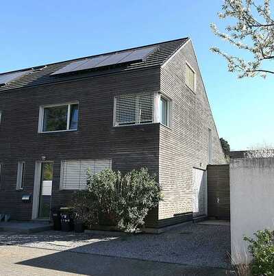 Doppelhaushälfte in Johann-Reintgen-Str. 13, 50999 Köln, Köln-Sürth - Bild 1