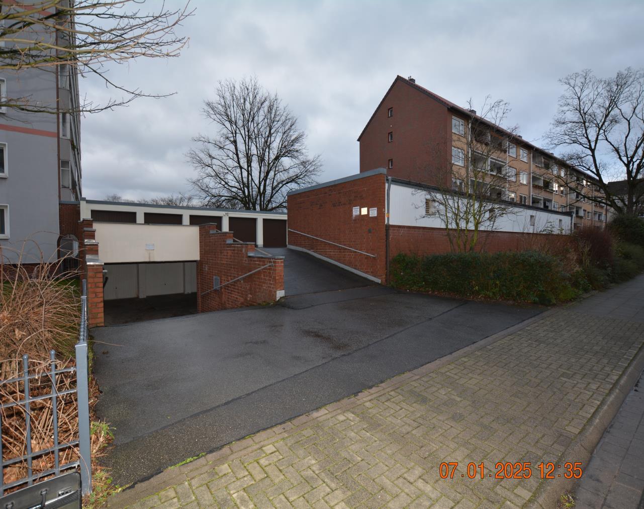 Garage, Kfz-Stellplatz, Kfz-Stellplatz (Tiefgarage) in Hannover - Bild 1