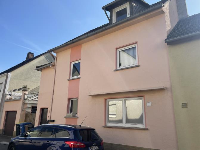 Einfamilienhaus, Garage in Beuerbach - Bild 2