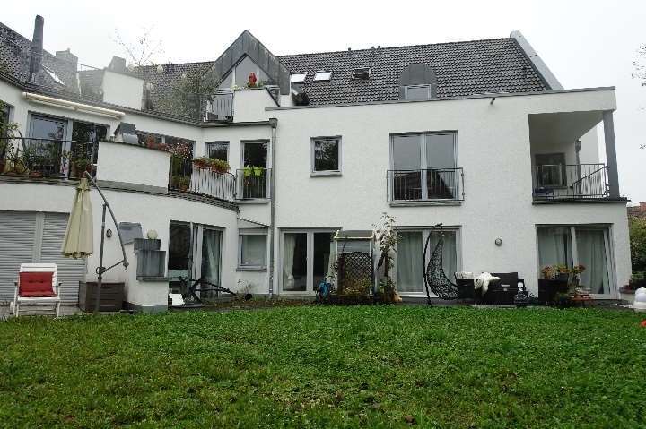 Eigentumswohnung (1 bis 2 Zimmer), Kfz-Stellplatz (Tiefgarage) in Wiesbaden - Bild 2