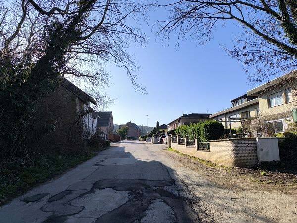 Eigentumswohnung mit Stellplatz und Gartenfläche in Stolberg - Bild 1