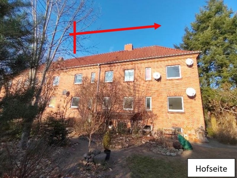 Mehrfamilienhaus mit Nebengebäude in Grabow - Bild 1