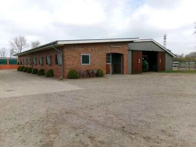 Wohnhaus und Stallgebäude in Sandweg 3, 25899 Klixbüll - Bild 2