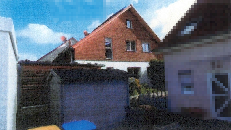 Einfamilienhaus (Reihenendhaus) mit Pkw-Stellplatz und Carport in Heilbronn - Bild 2