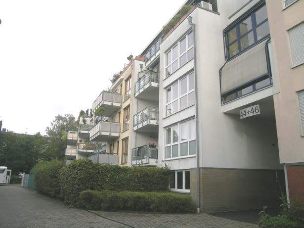 Eigentumswohnung (2 Zimmer) + anteilige Verkehrsfläche in Düsseldorf - Bild 4