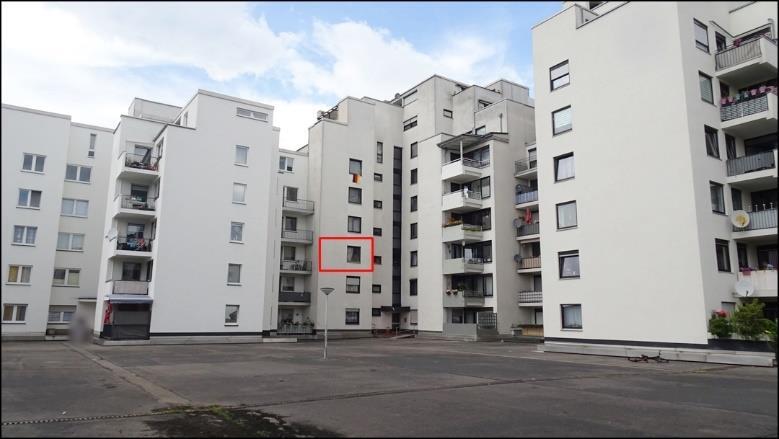 Eigentumswohnung (3 bis 4 Zimmer), Miteigentumsanteil an einer Wegfläche, Miteigentumsanteil an einem Grundstück, Miteigentumsanteil an einer Wegfläche in Gelsenkirchen - Bild 1