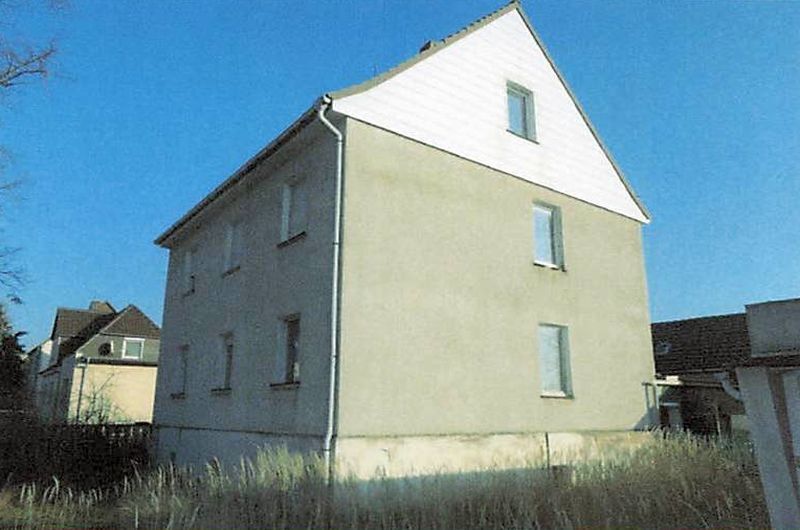 Mehrfamilienhaus mit Nebengebäuden und Doppelgarage in Uebigau-Wahrenbrück - Bild 4