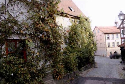 Wohnhaus mit mehreren Wohneinheiten in Torstraße 3, 97993 Creglingen - Bild 2