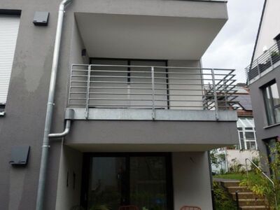 3-Zimmer-Wohnung und 2 Tiefgaragen-Pkw-Stellplätze in Bachstraße 11, 71106 Magstadt - Bild 1