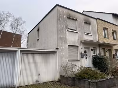 Einfamilienhaus, Doppelhaushälfte in Bodelschwinghstraße 10, 53840 Troisdorf, Mitte - Bild 1