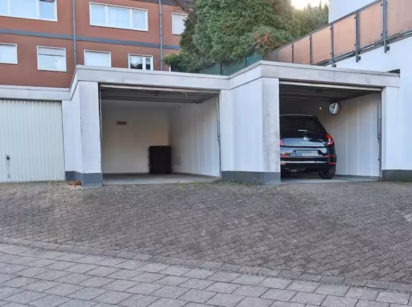 4 Garagen als Reihengaragenanlage, 1/2 Anteil in Bochum - Bild 2