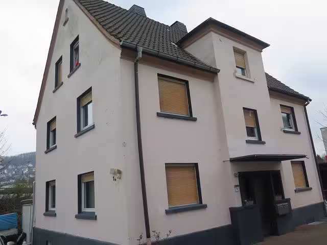 Zweifamilienhaus, Garage in Plettenberg - Bild 2