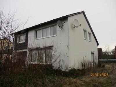 Einfamilienhaus in Am Hülskamp 13, 31547 Rehburg-Loccum, Loccum - Bild 1