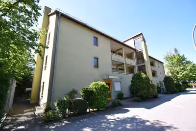 Eigentumswohnung (1 bis 2 Zimmer), Kfz-Stellplatz (Tiefgarage), sonstiges Teileigentum (z.B. Keller, Hobbyraum) in Gebbertstraße 124, 91052 Erlangen - Bild 1