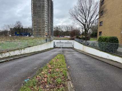 Eigentumswohnung (3 bis 4 Zimmer) in Duisburg - Bild 2