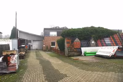 Wohn-/Geschäftshaus, zwei Gewerbehallen in An der Insel 26 a, 41352 Korschenbroich - Bild 3
