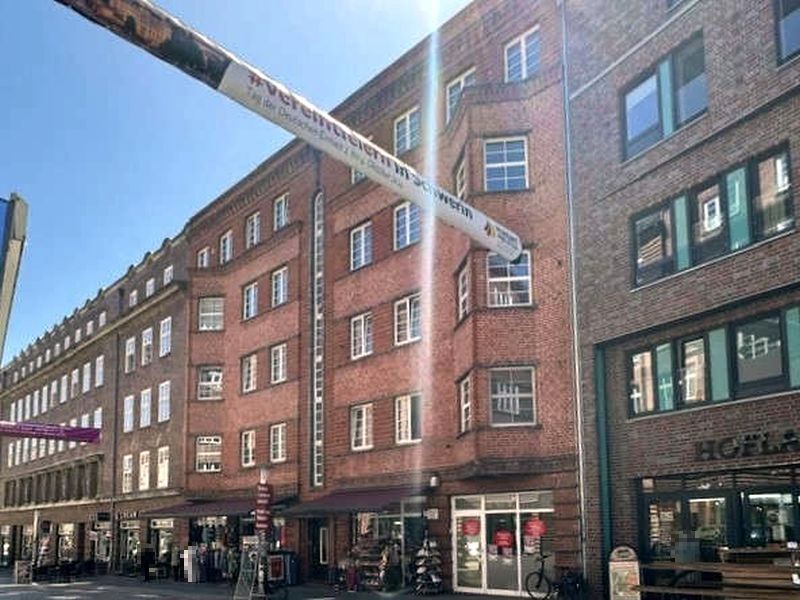 Wohn-/Geschäftshaus in Schwerin - Bild 3