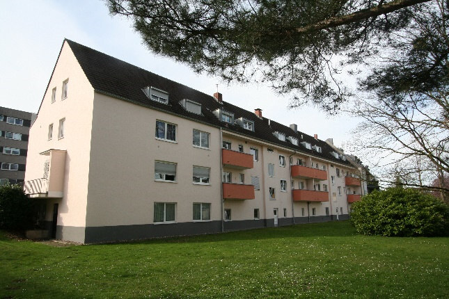 Garage, Eigentumswohnung (3 bis 4 Zimmer) in Köln - Bild 2