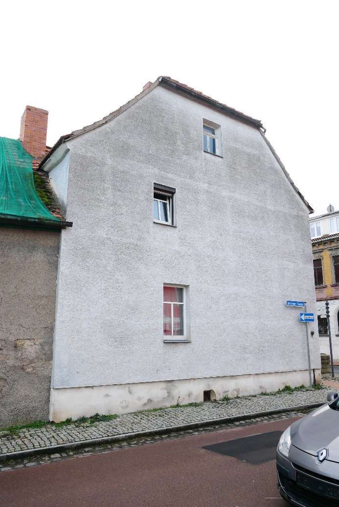 Einfamilien-Wohnhaus, zwei Nebengebäude, Schuppen in Roßleben-Wiehe - Bild 3