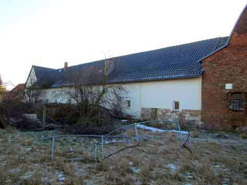 Wohn- und ehemalige Landwirtschaftsgebäude in Goseck - Bild 4