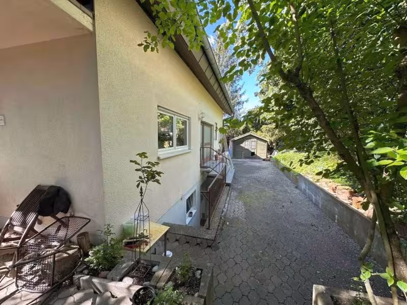 Einfamilienhaus mit Doppelgarage in Westhausen - Bild 4