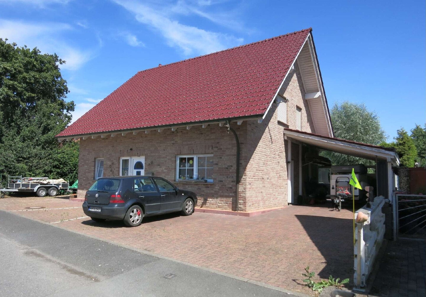 Garage, Einfamilienhaus, mit einem Wohnhaus bebautes Erbbaurecht in Ahlen - Bild 1