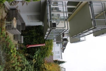 sonstiges Teileigentum (z.B. Keller, Hobbyraum), Kfz-Stellplatz, Eigentumswohnung (3 bis 4 Zimmer), Sondernutzungsrecht an einem Gartenteil in Berliner Straße 102a, 58135 Hagen, Haspe - Bild 1