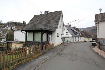 Garage, Eigentumswohnung (3 bis 4 Zimmer) in Lennestadt - Bild 1